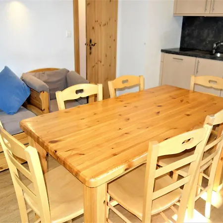 In By Slopes Apartment